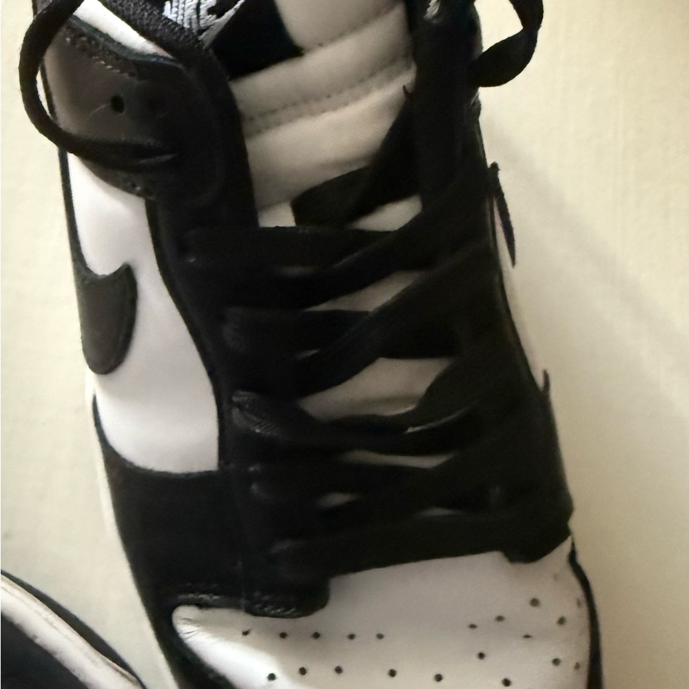 Nike Panda dunks - image 4